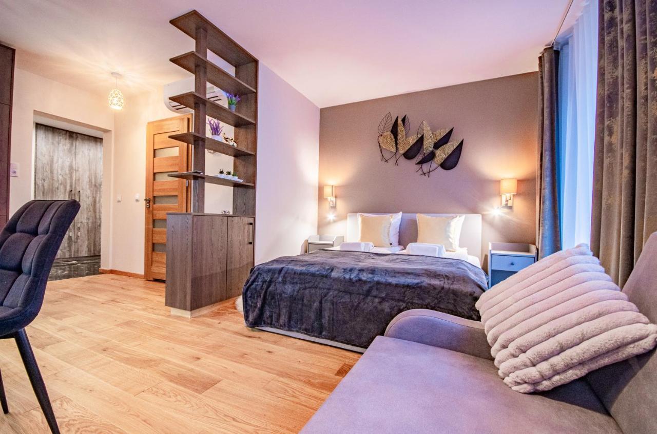 Inpoint Spacious Apartments Near Main Square & Kazimierz District Kraków Eksteriør billede