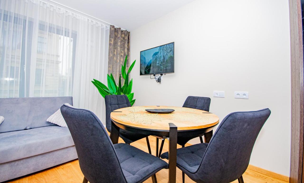 Inpoint Spacious Apartments Near Main Square & Kazimierz District Kraków Eksteriør billede